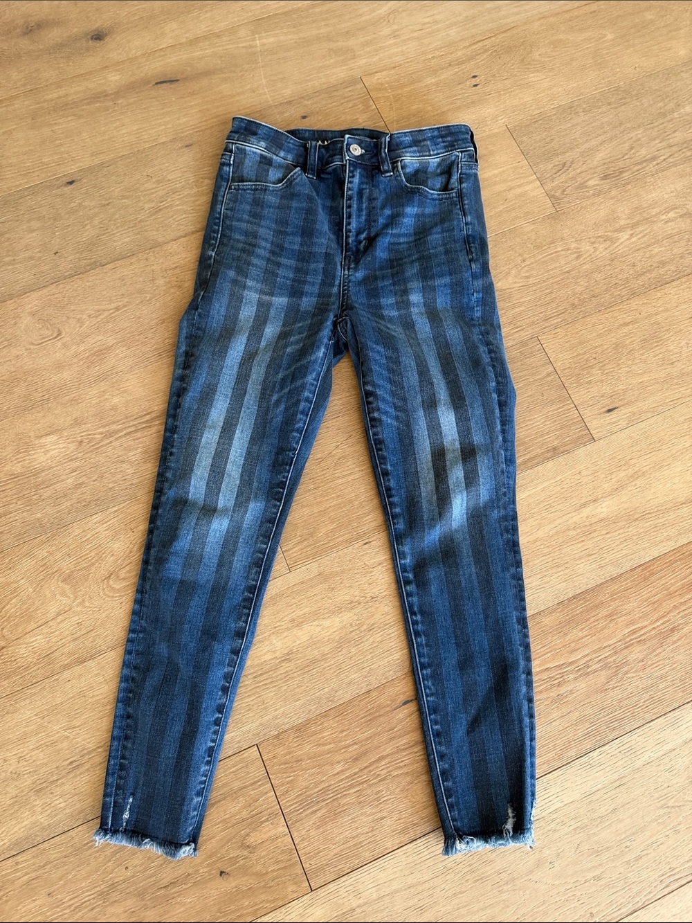 American Eagle Next Level Stretch Super Hi Rise Striped Jeggings 2 Short EUC